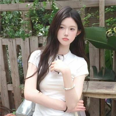 女神有点灵 在线观看封面